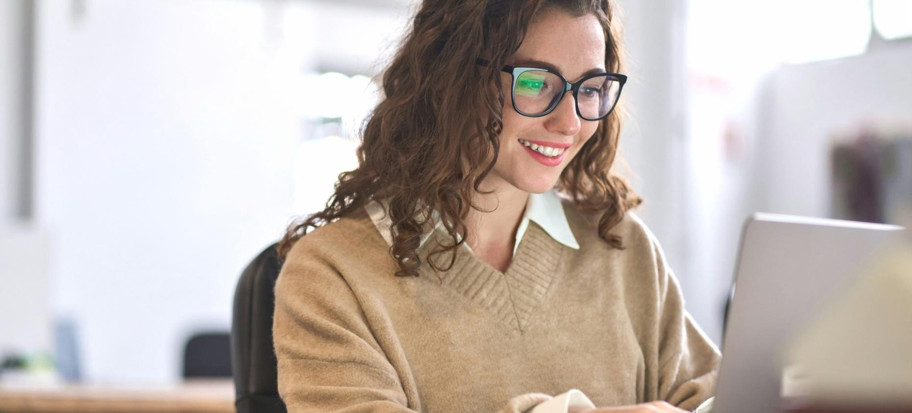 Tableau de bord d'analyse avec graphiques de performance